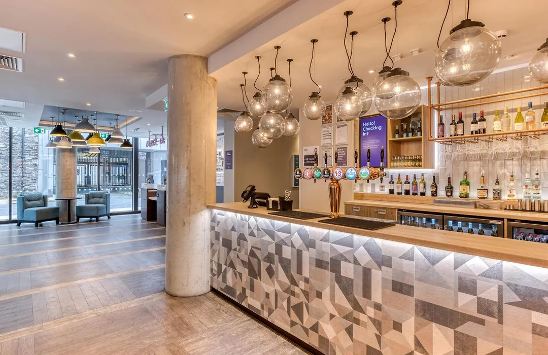 Premier Inn Dublin City Gloucester St South-1