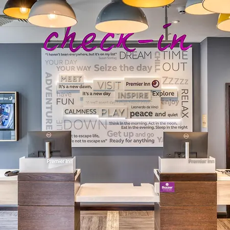 Premier Inn Dublin City Gloucester St South-2